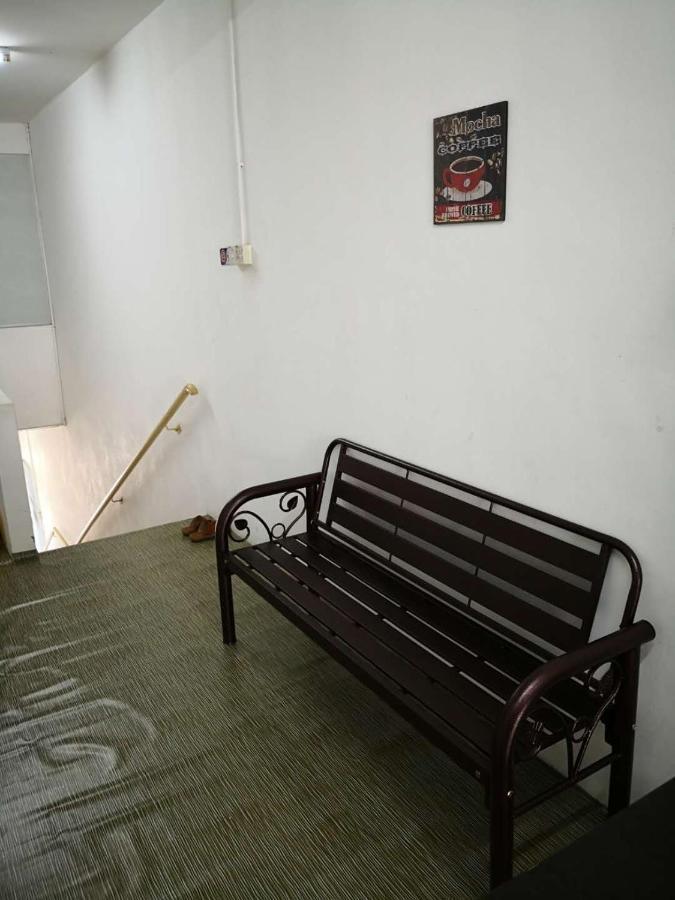 Pauh Inn Arau Exterior photo